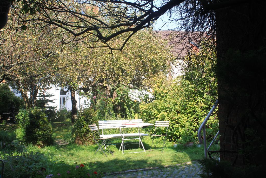 Hotel Reingard Wismar Bagian luar foto
