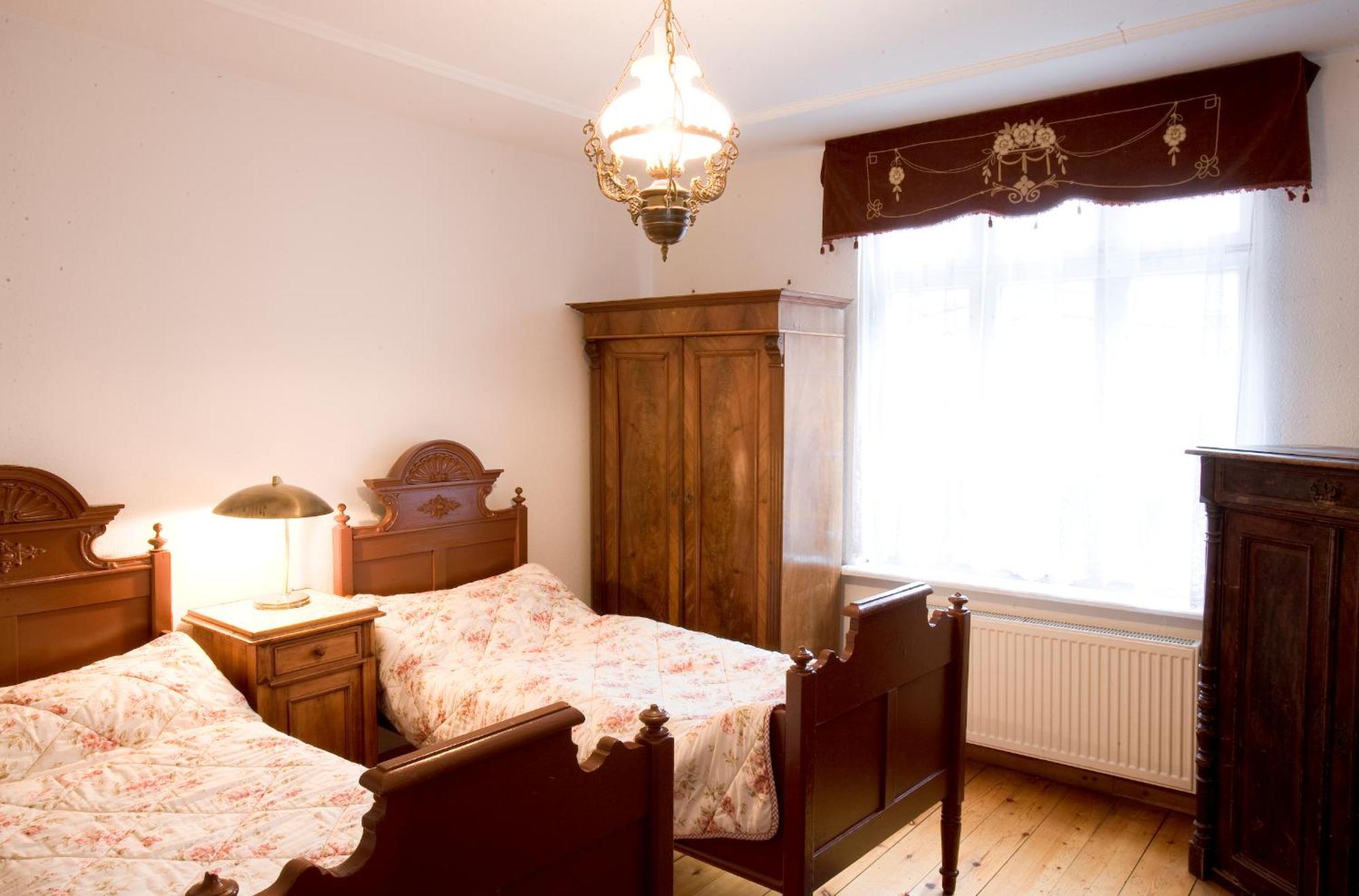 Hotel Reingard Wismar Bagian luar foto